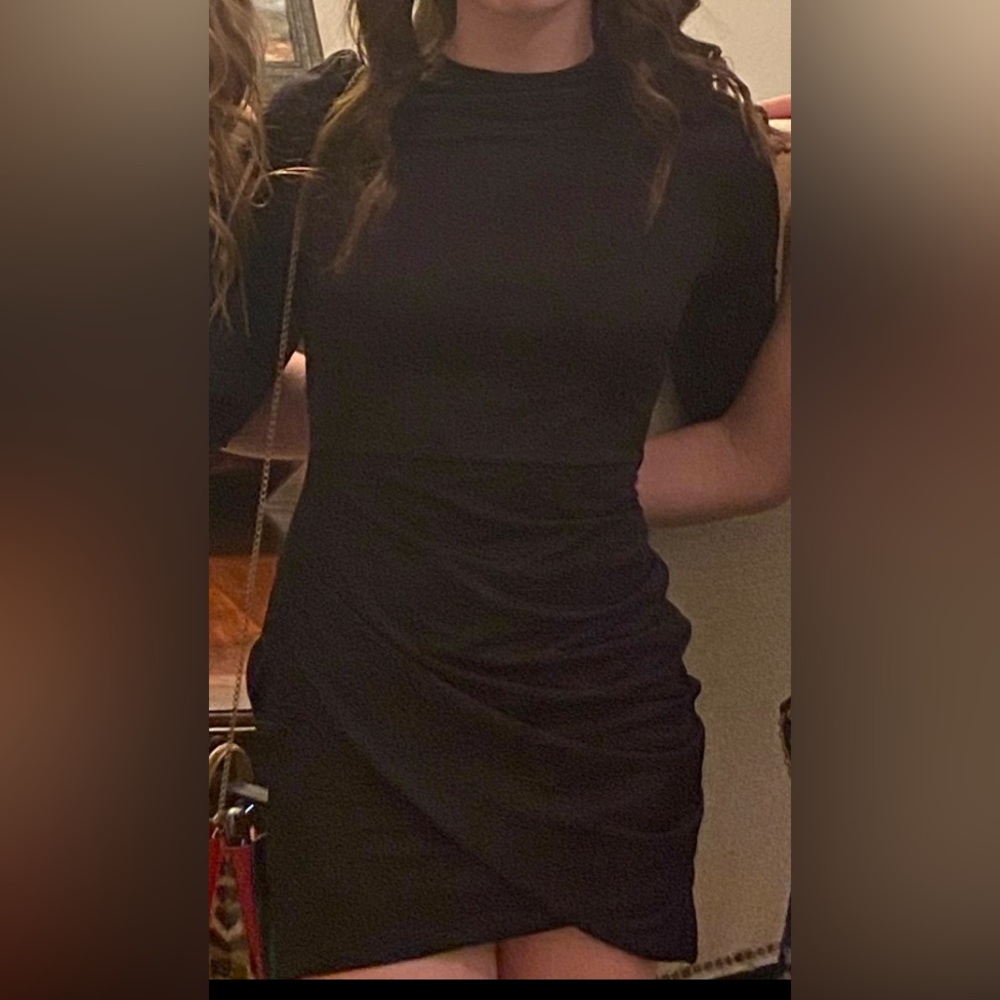 Dress - Picture 6 of 6